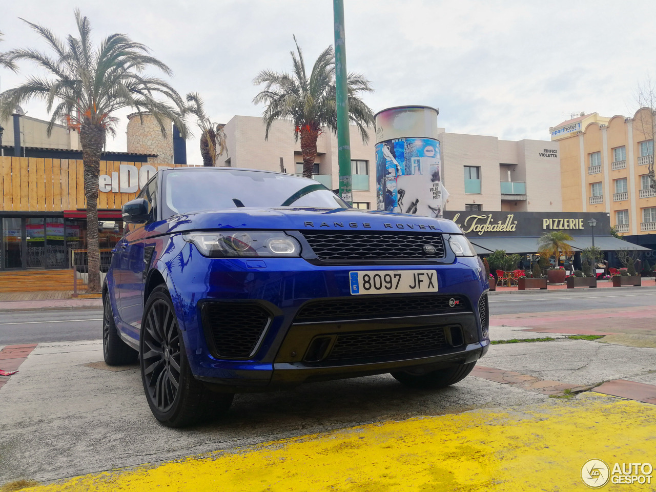 Land Rover Range Rover Sport SVR