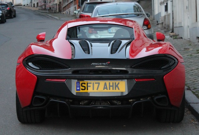 McLaren 570S