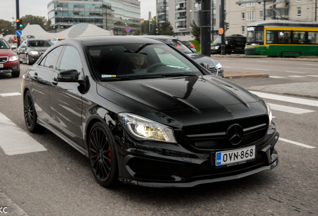 Mercedes-Benz CLA 45 AMG C117