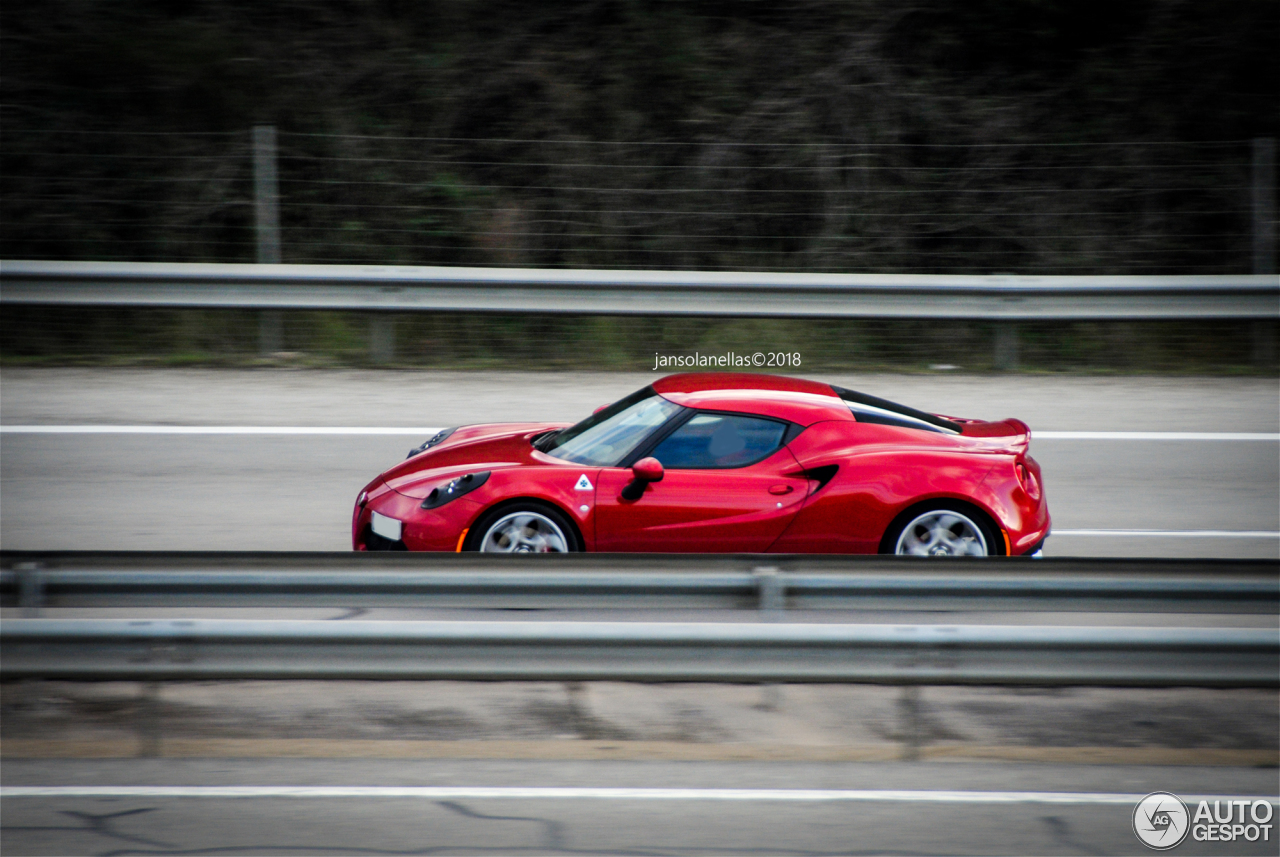 Alfa Romeo 4C Coupé