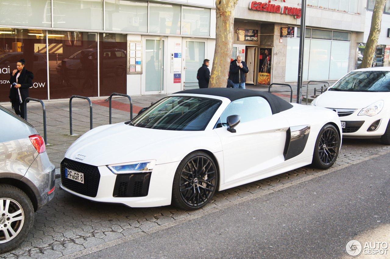 Audi R8 V10 Spyder 2016