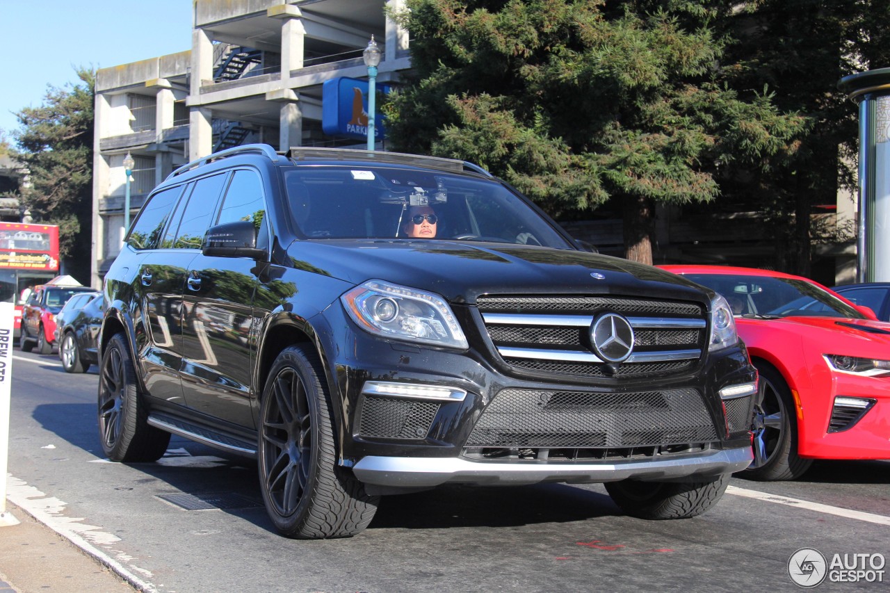 Mercedes-Benz GL 63 AMG X166