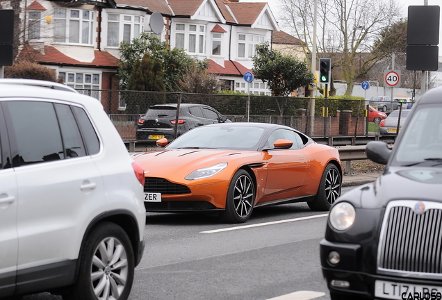 Aston Martin DB11