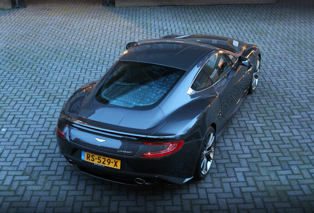 Aston Martin Vanquish 2013