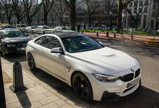 BMW M4 F82 Coupé