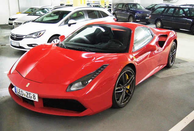 Ferrari 488 Spider