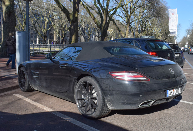 Mercedes-Benz SLS AMG Roadster