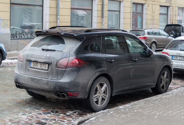 Porsche 958 Cayenne GTS