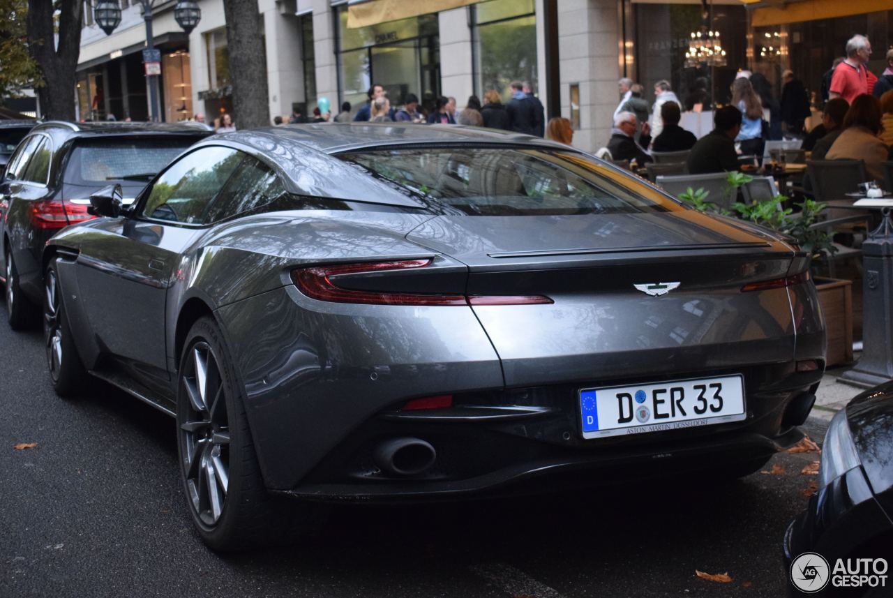 Aston Martin DB11