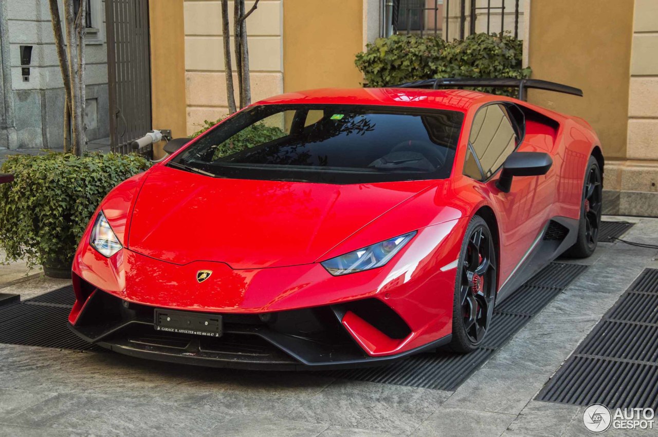 Lamborghini Huracán LP640-4 Performante