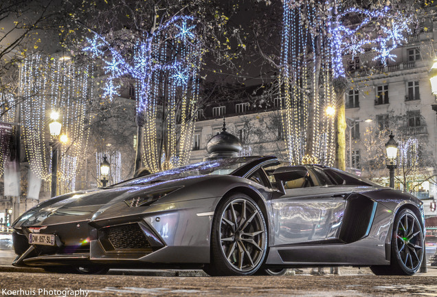 Lamborghini Aventador LP700-4 Roadster