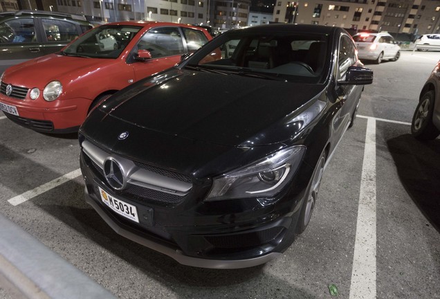 Mercedes-AMG CLA 45 Shooting Brake X117