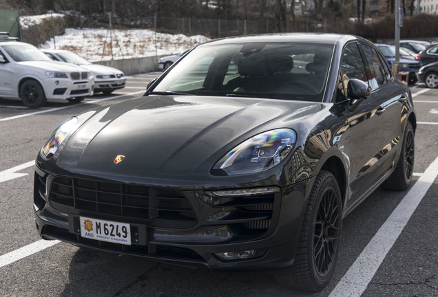 Porsche 95B Macan GTS