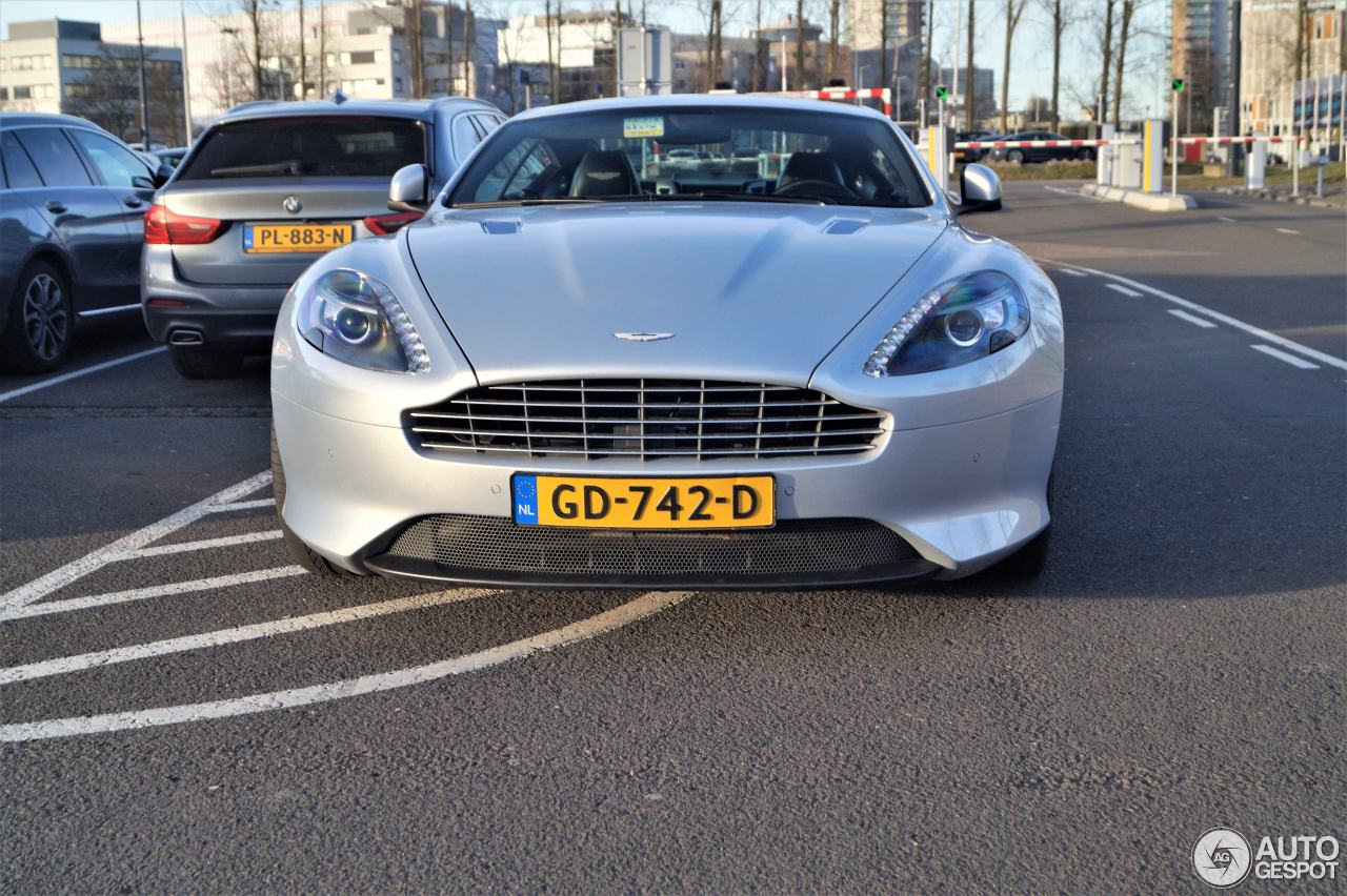 Aston Martin Virage 2011