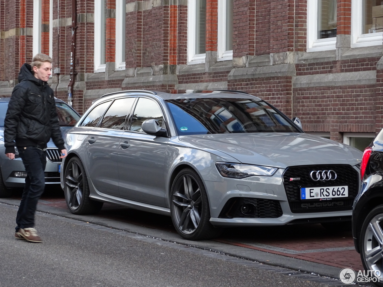 Audi RS6 Avant C7 2015