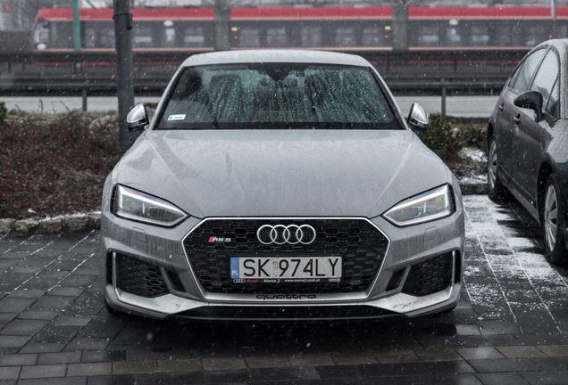 Audi RS5 B9