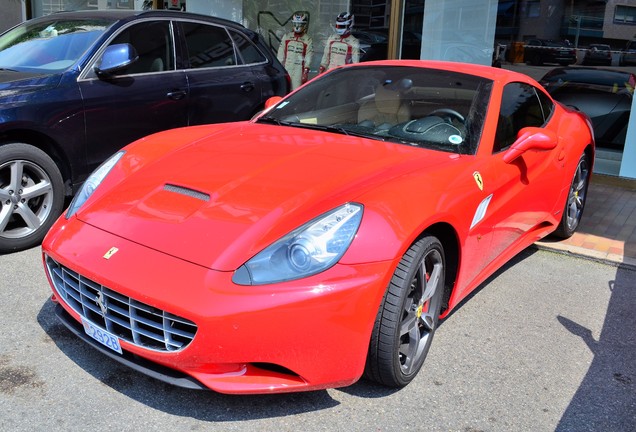 Ferrari California