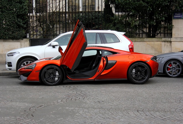 McLaren 570S