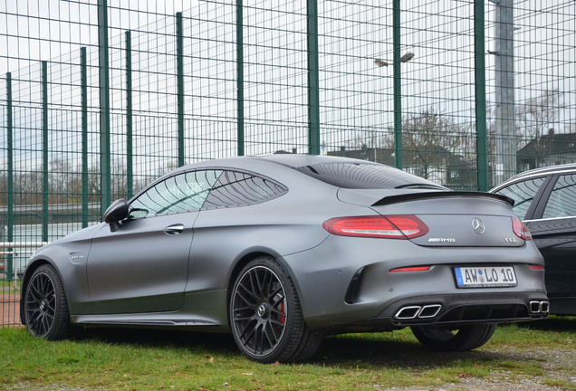 Mercedes-AMG C 63 S Coupé C205