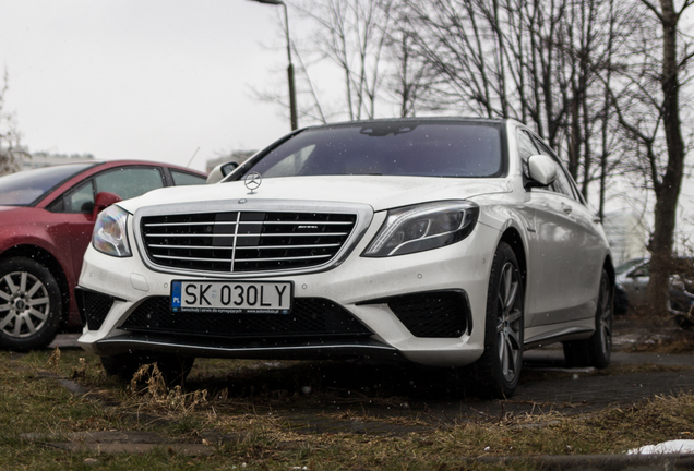 Mercedes-AMG S 63 V222