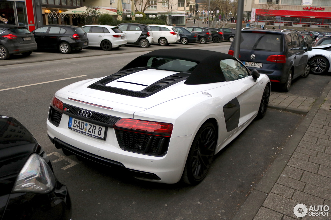 Audi R8 V10 Spyder 2016