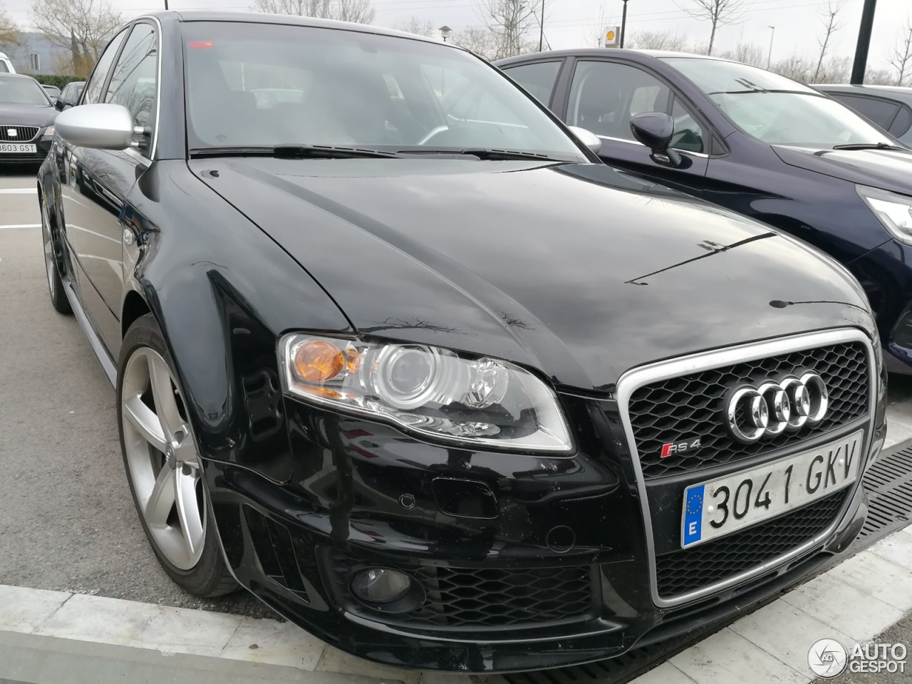 Audi RS4 Sedan