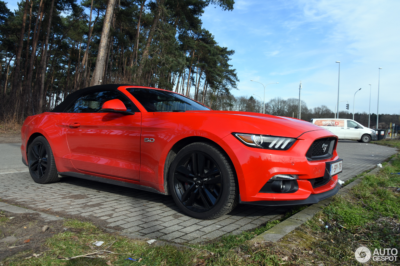 Ford Mustang GT Convertible 2015