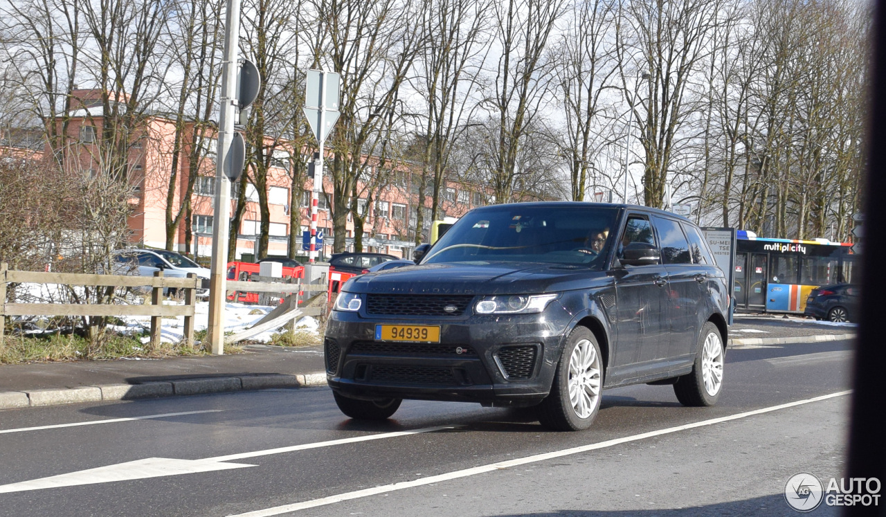 Land Rover Range Rover Sport SVR