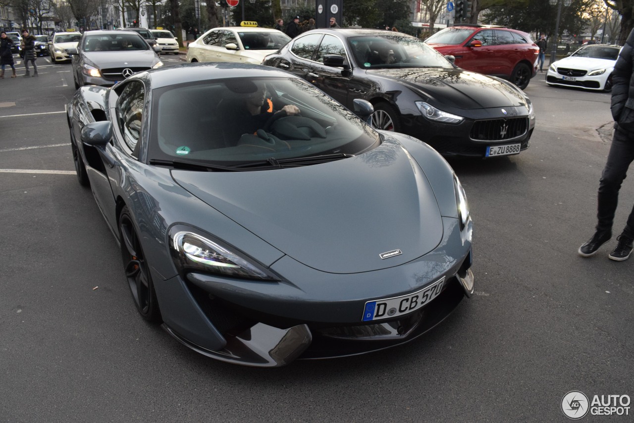 McLaren 570S