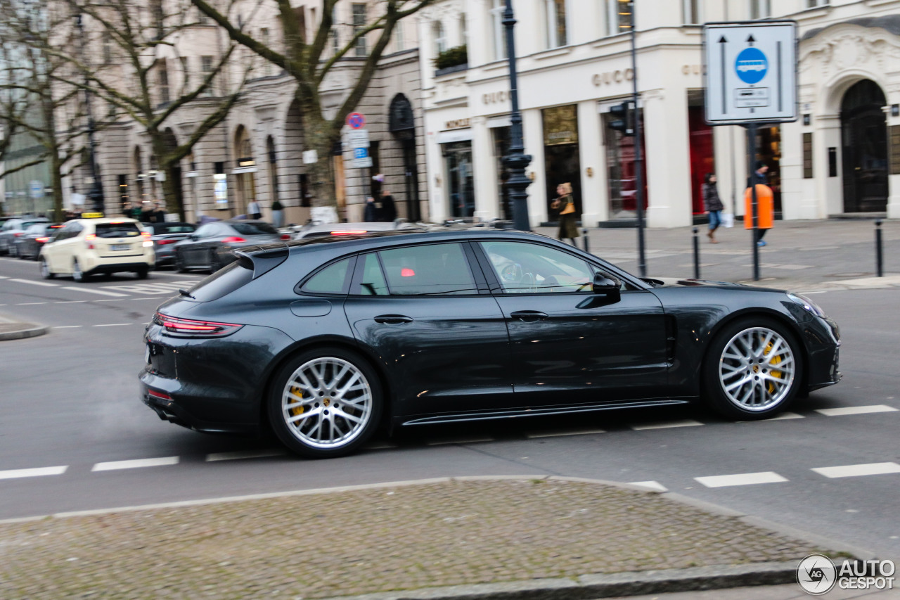 Porsche 971 Panamera Turbo Sport Turismo