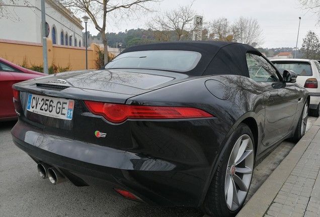 Jaguar F-TYPE S Convertible