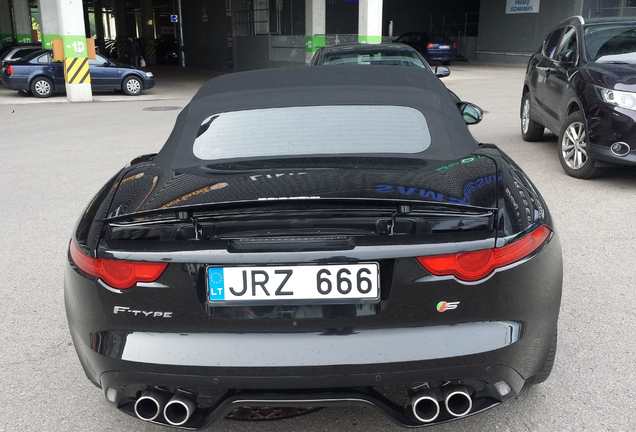 Jaguar F-TYPE S V8 Convertible