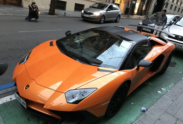 Lamborghini Aventador LP750-4 SuperVeloce Roadster