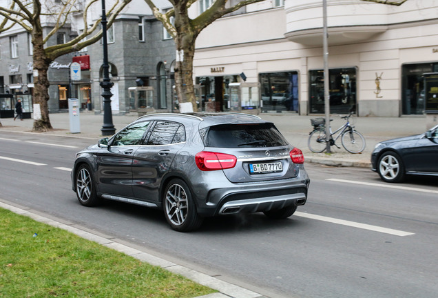 Mercedes-AMG GLA 45 X156