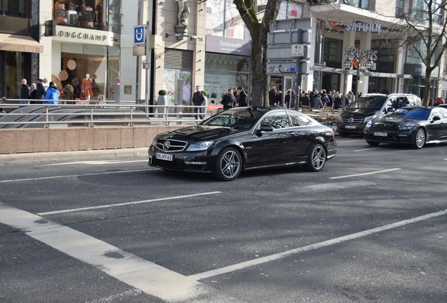 Mercedes-Benz C 63 AMG Coupé