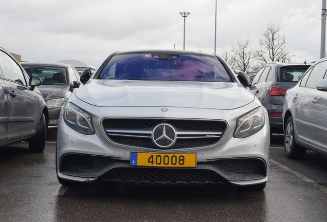 Mercedes-Benz S 63 AMG Coupé C217