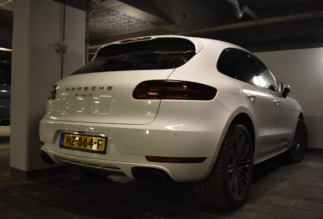 Porsche 95B Macan Turbo