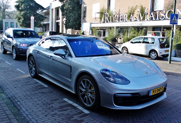 Porsche 971 Panamera Turbo S E-Hybrid