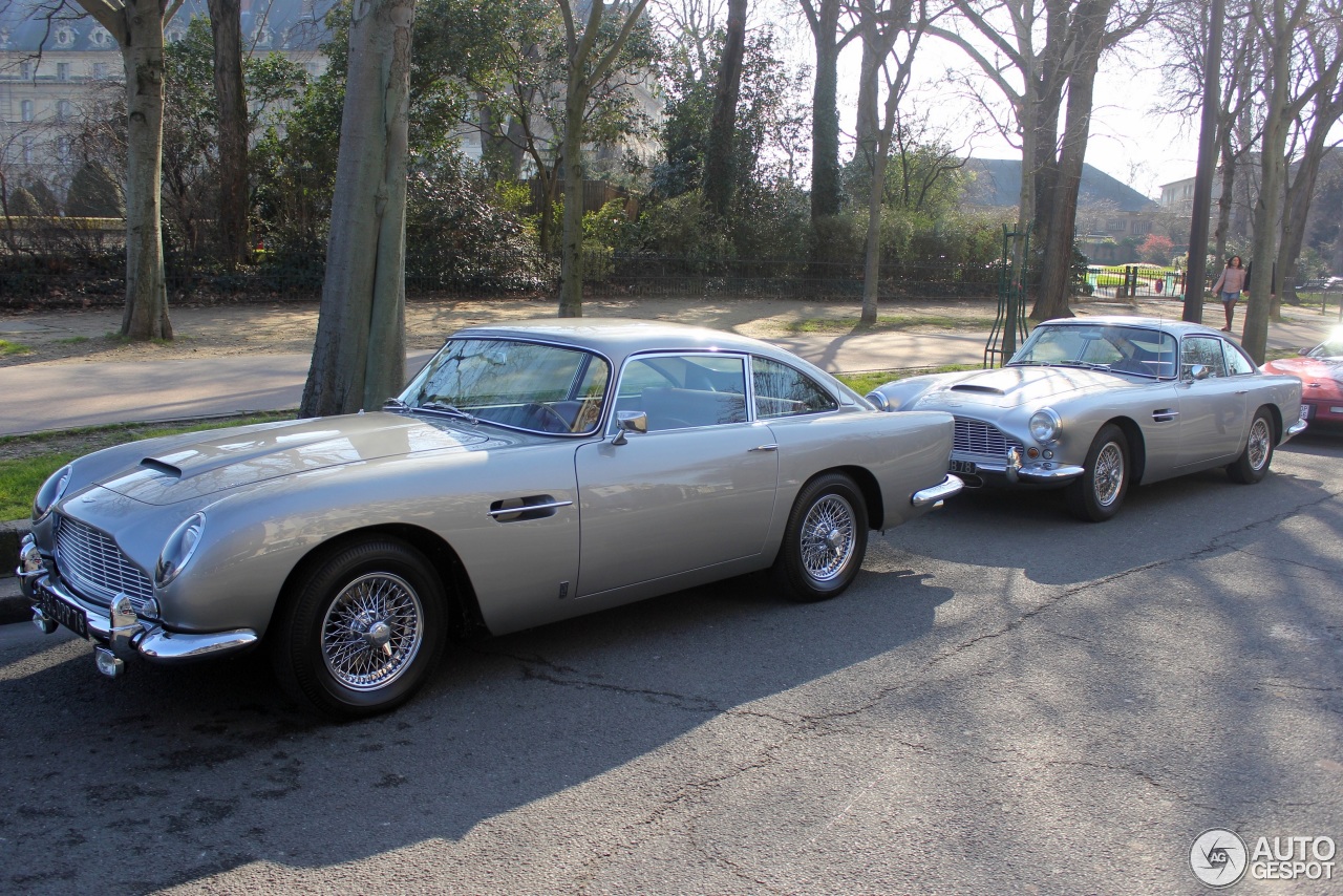 Aston Martin DB4