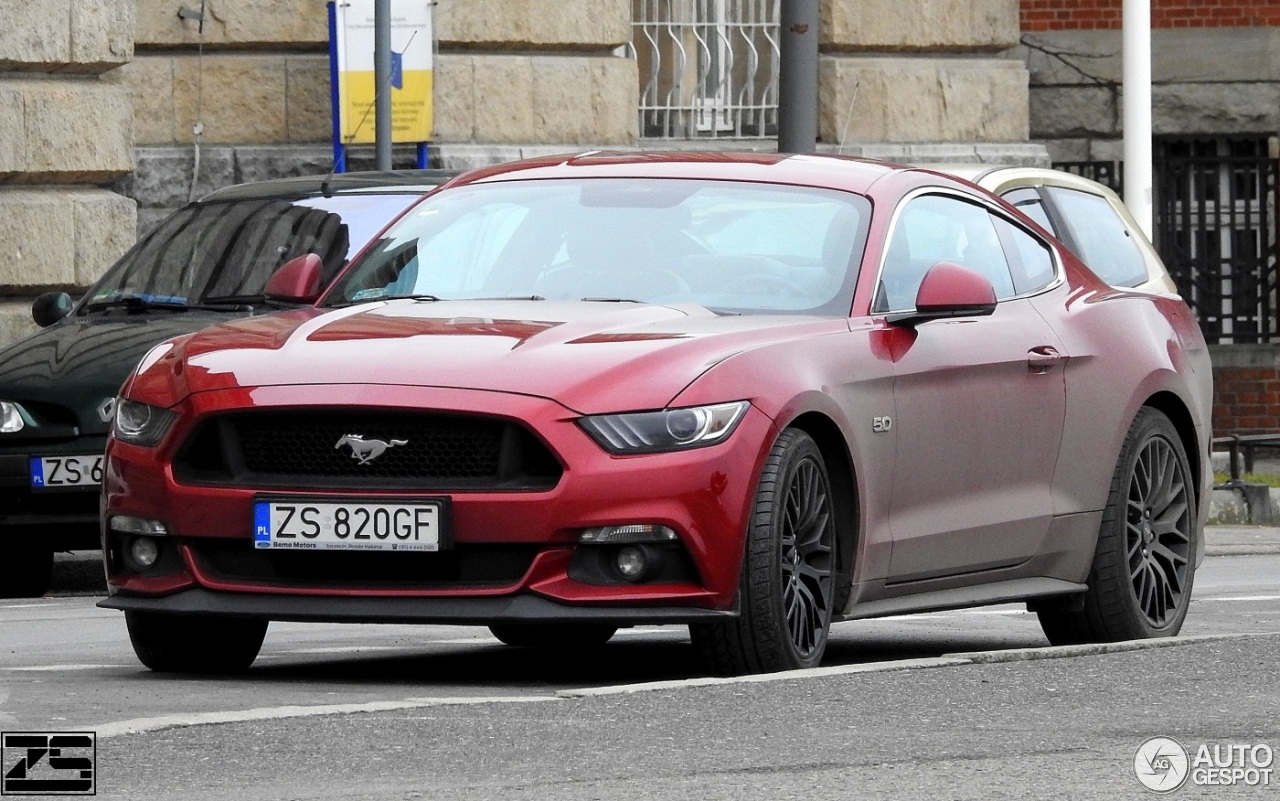 Ford Mustang GT 2015