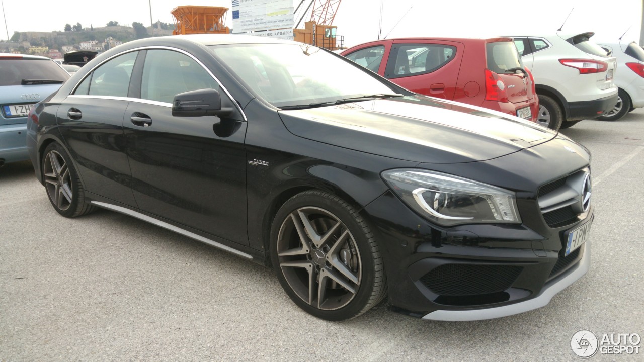 Mercedes-Benz CLA 45 AMG C117