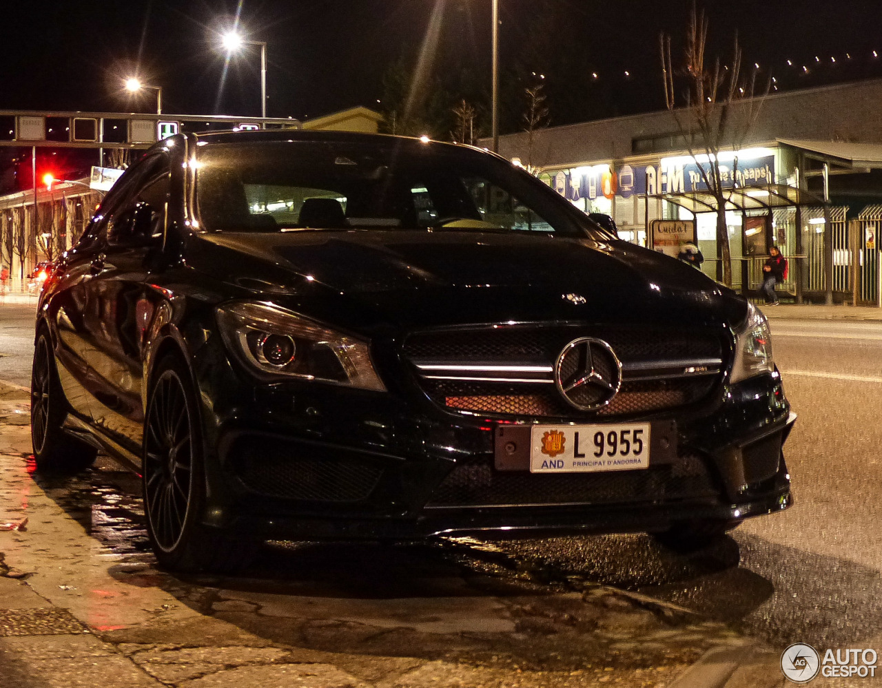 Mercedes-Benz CLA 45 AMG C117