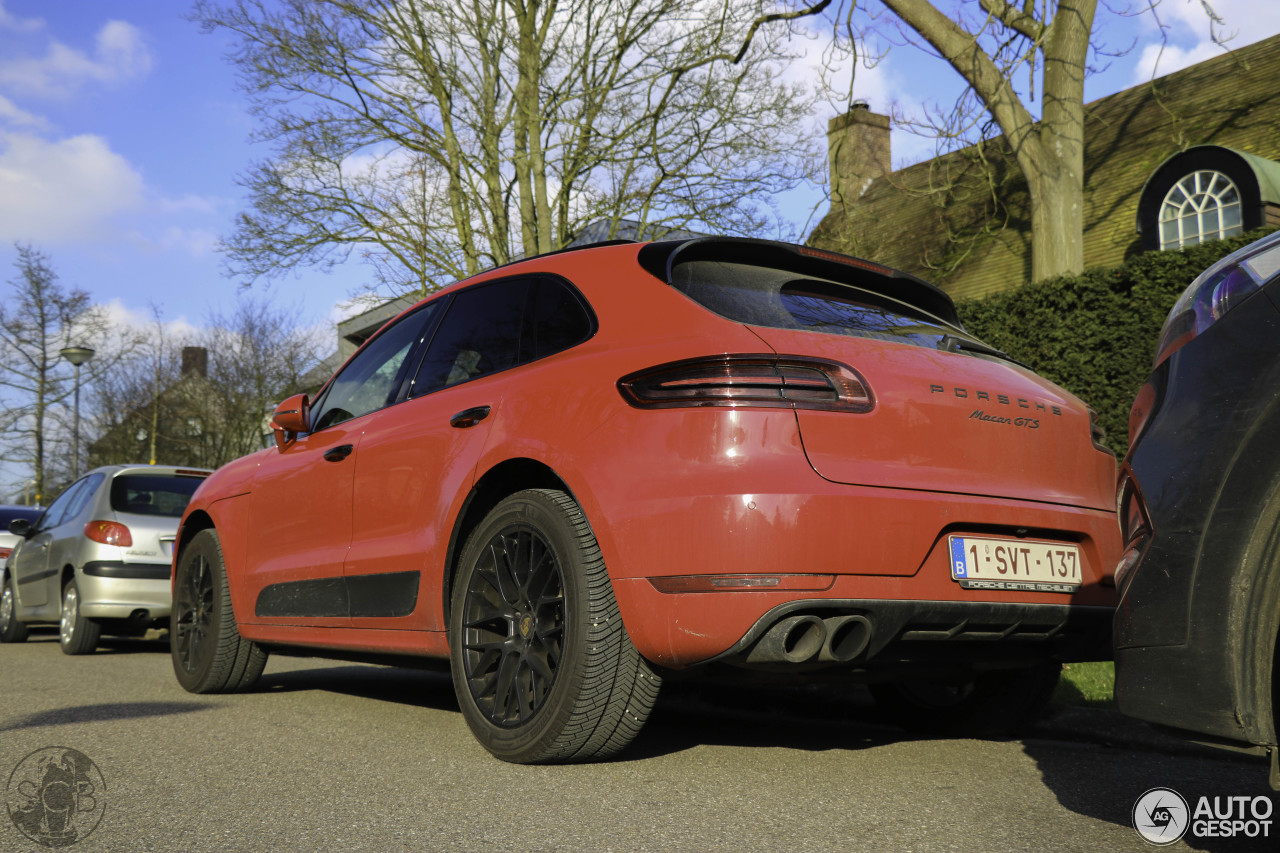 Porsche 95B Macan GTS