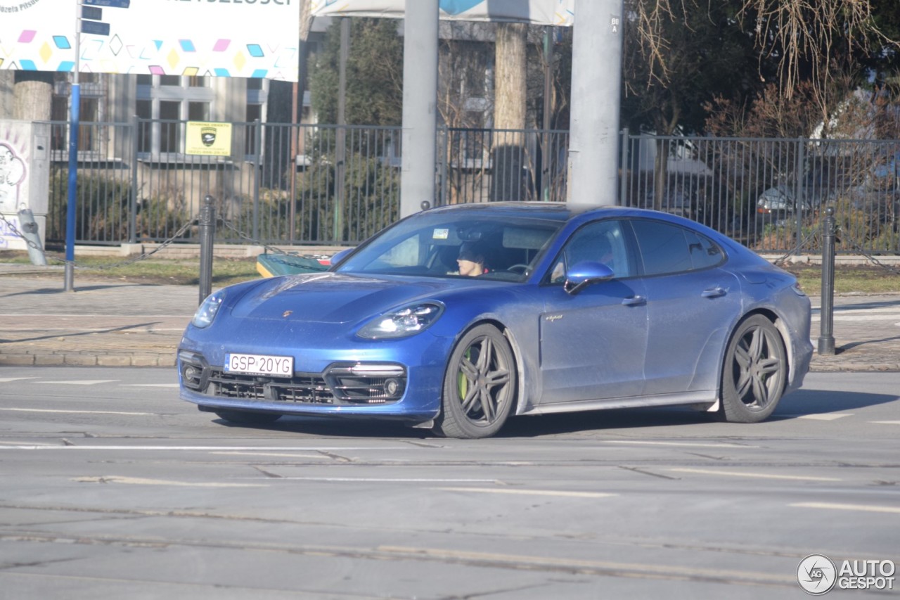 Porsche 971 Panamera Turbo S E-Hybrid