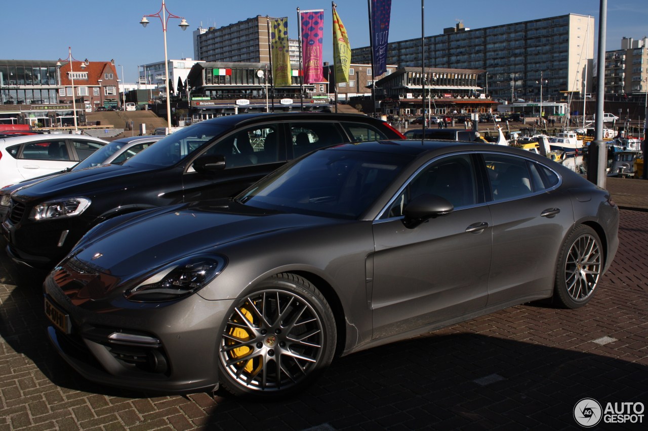 Porsche 971 Panamera Turbo S E-Hybrid