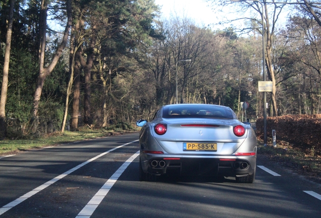 Ferrari California T