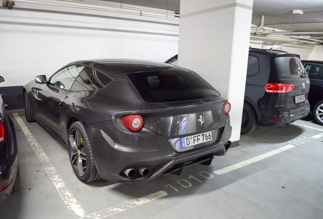 Ferrari FF