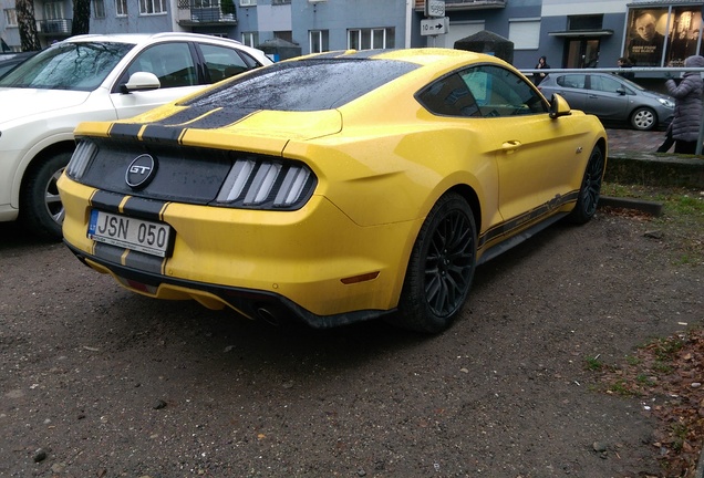 Ford Mustang GT 2015