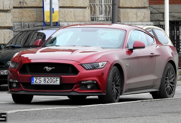 Ford Mustang GT 2015