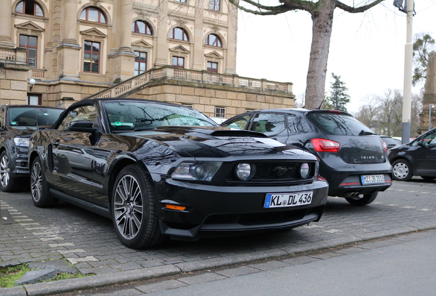 Ford Mustang GT Convertible 2010